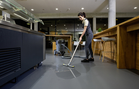 NT 70/3 Odkurzacz profesjonalny do wody (3600W, 70 L) Karcher